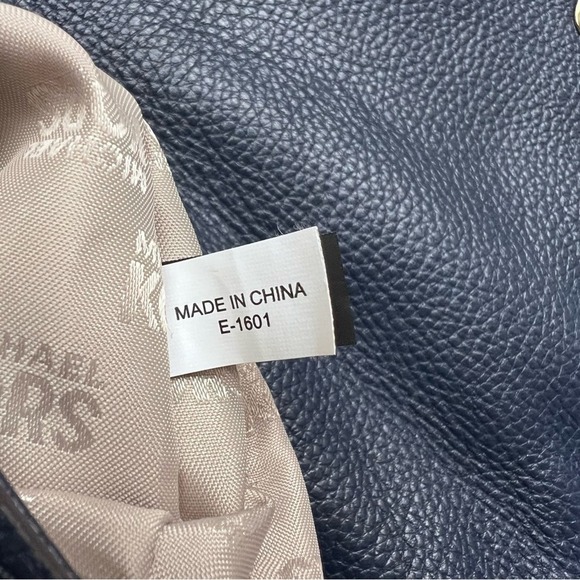 Michael Kors Bedford Leather Bag Navy Blue - Picture 10 of 12